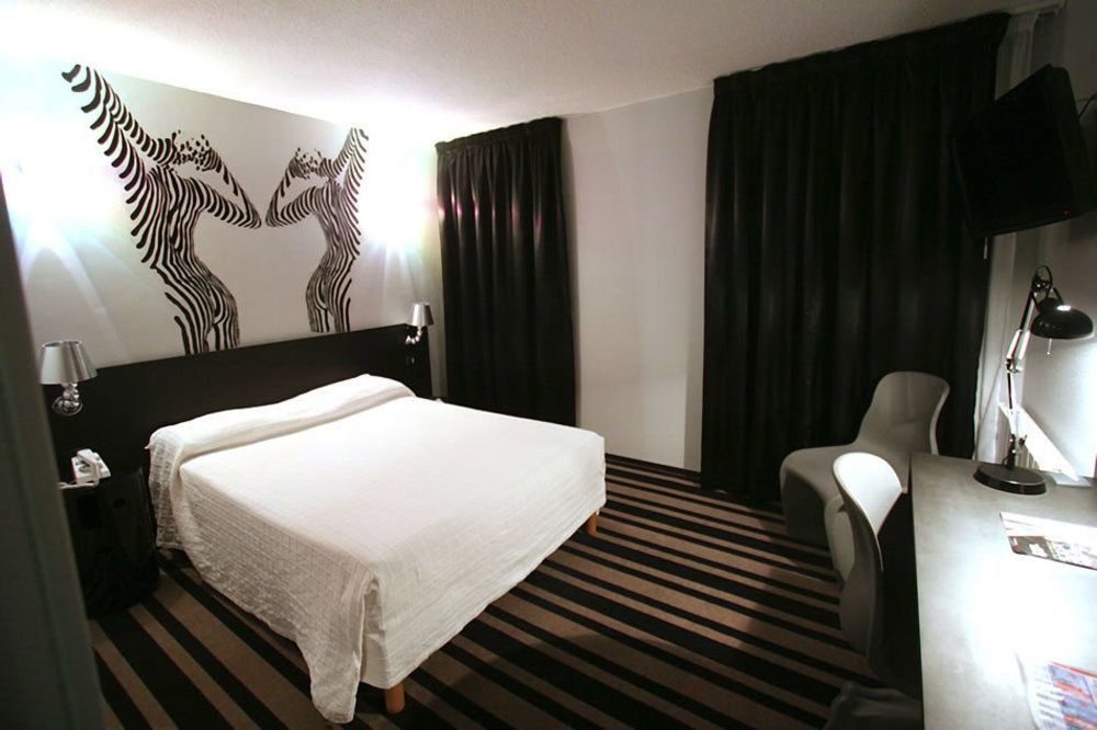 Dav'Hotel Jaude Clermont-Ferrand Ngoại thất bức ảnh